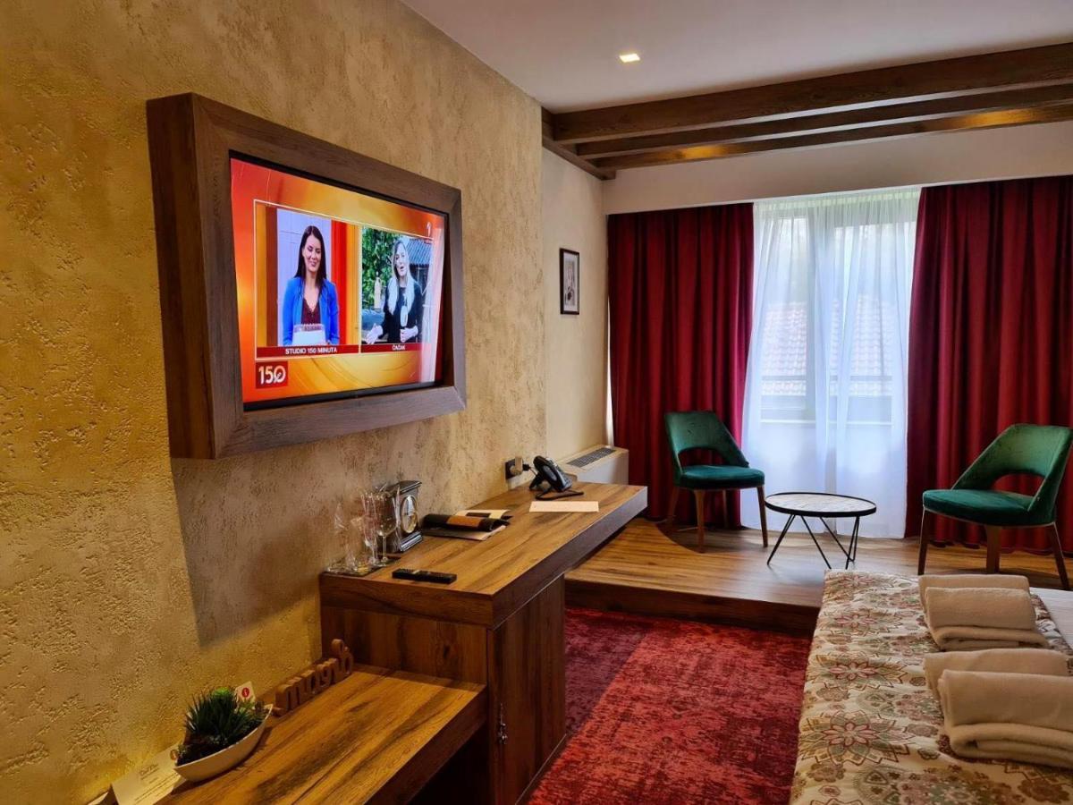 Carpe Diem Boutique Hotel Ζένιτσα Εξωτερικό φωτογραφία