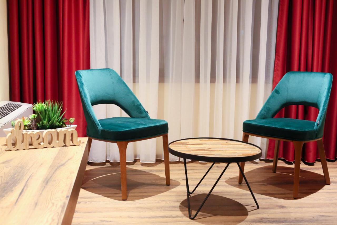 Carpe Diem Boutique Hotel Ζένιτσα Εξωτερικό φωτογραφία